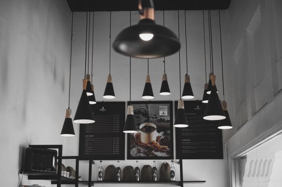 Luminaires noirs